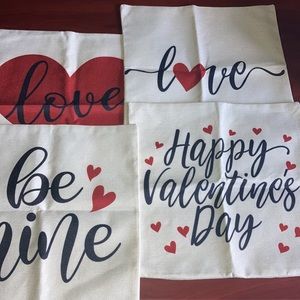 Set of 4 Valentines Day Love Heart Throw Pillow Cushion Covers